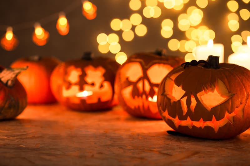 Find Out How to Keep Your Kids Safe this Halloween with These Tips