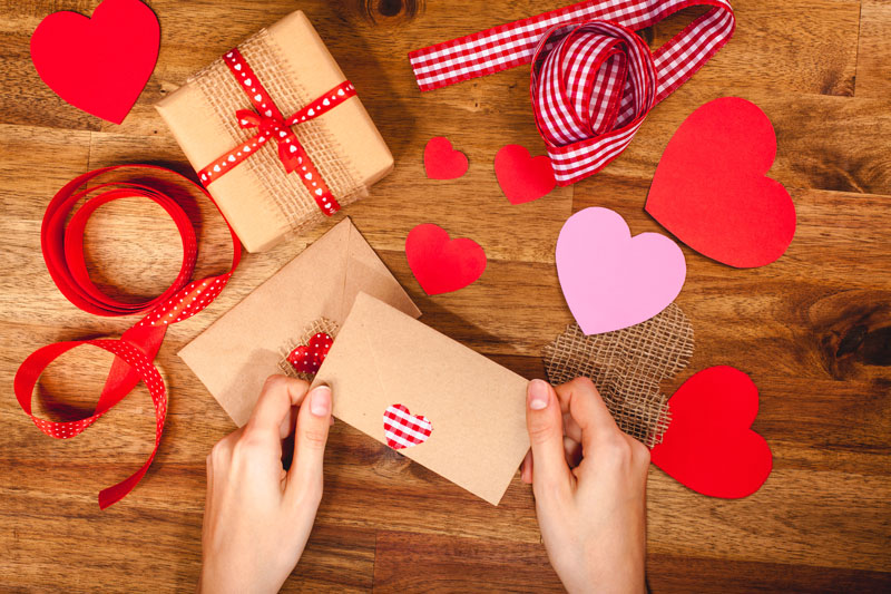 Gift Ideas to Ship to Your Valentine